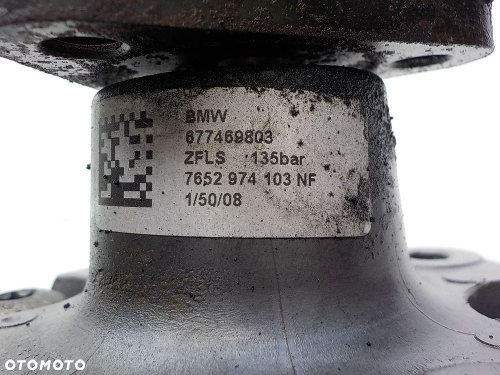 BMW 5 (E60 3.0 D POMPA WSPOMAGANIA 7652974103 - 3