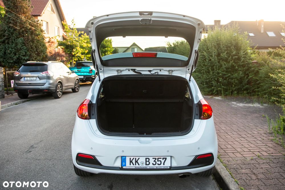 Kia Ceed 1.4 CVVT Vision - 14