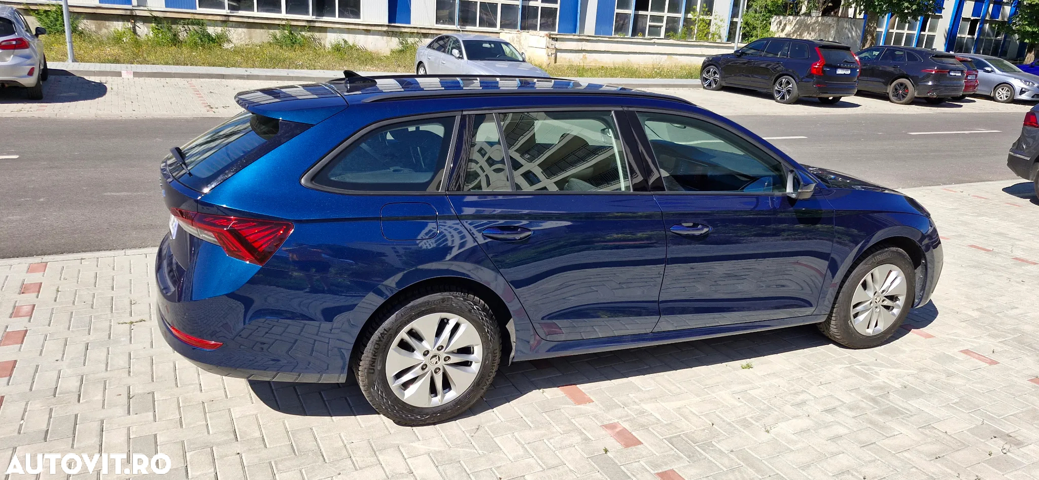 Skoda Octavia 2.0 TDI DSG Ambition - 19
