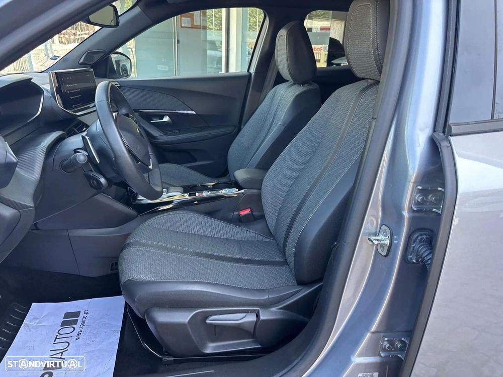 Peugeot 2008 Hybrid 145 e-DSC Allure - 9