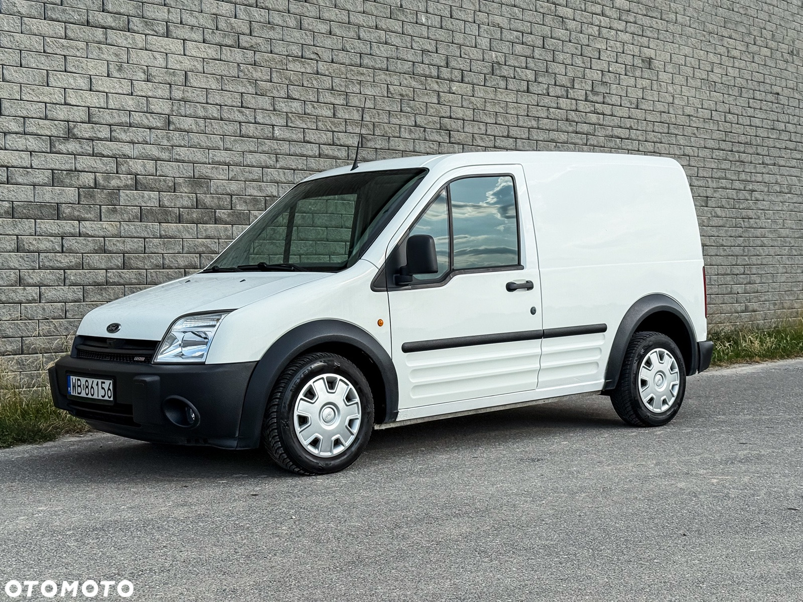 Ford Transit Connect - 13