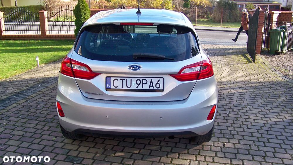 Ford Fiesta 1.1 S&S TITANIUM - 5