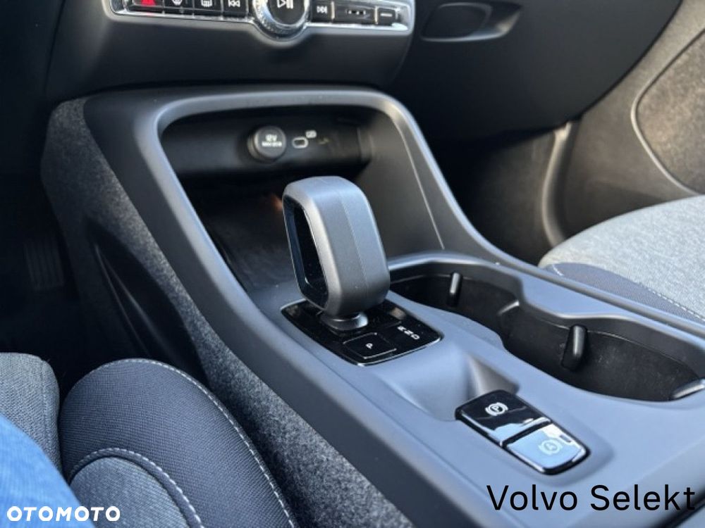 Volvo XC 40 - 13
