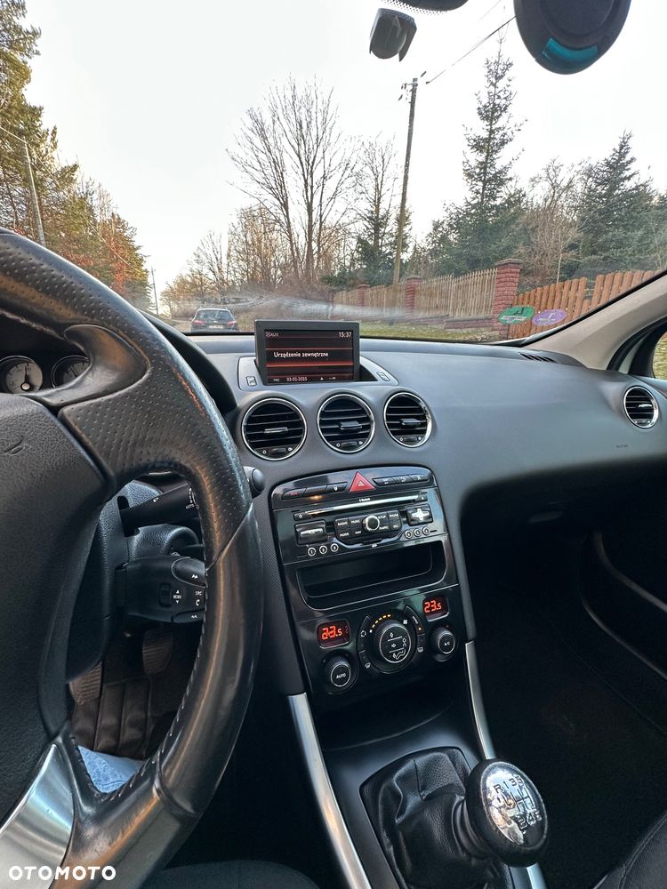 Peugeot 308 1.6 Premium - 11