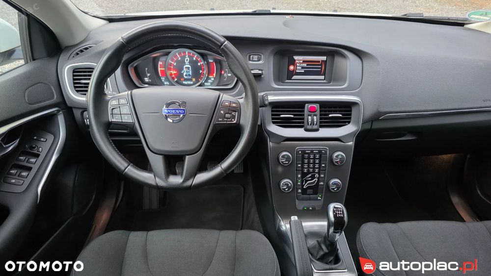 Volvo V40 T2 You - 14