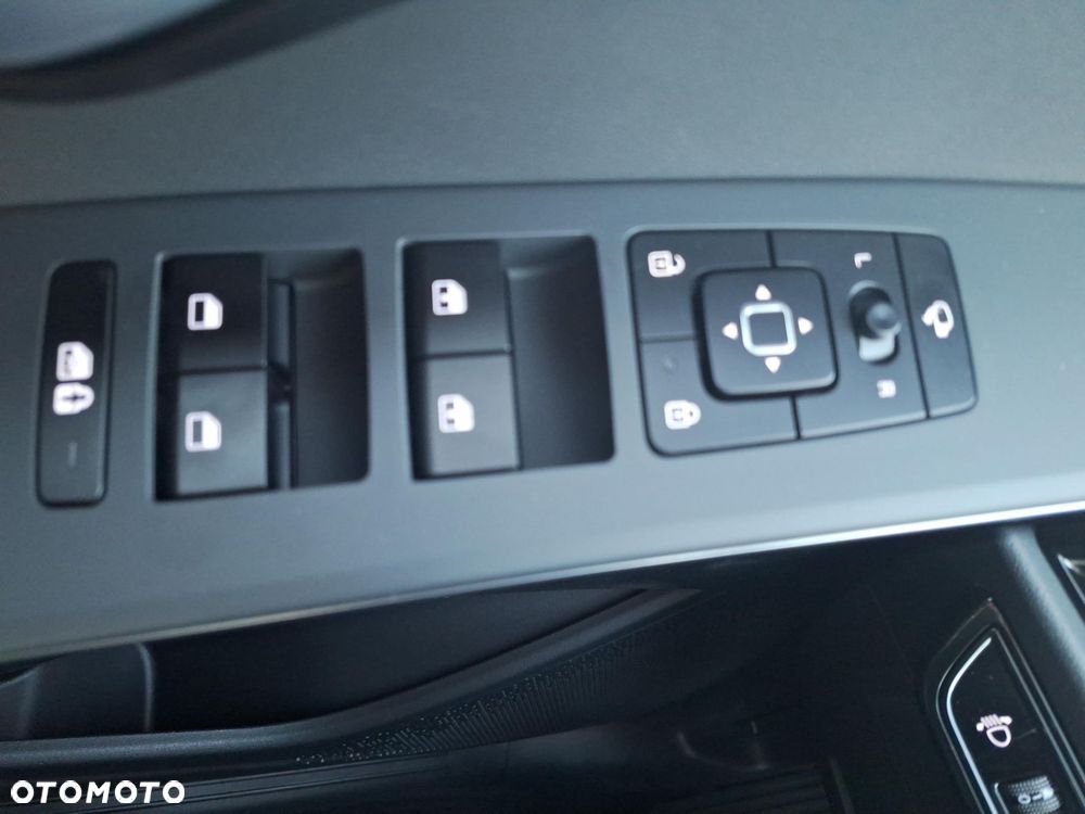 Kia Niro 1.6 GDI Hybrid Business Line - 19