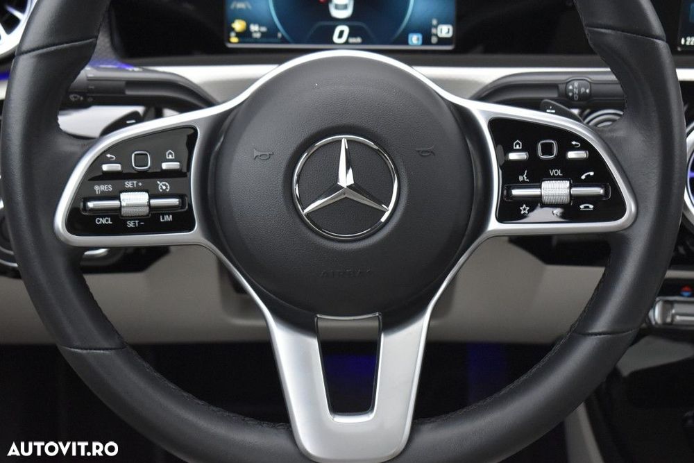 Mercedes-Benz CLA - 15