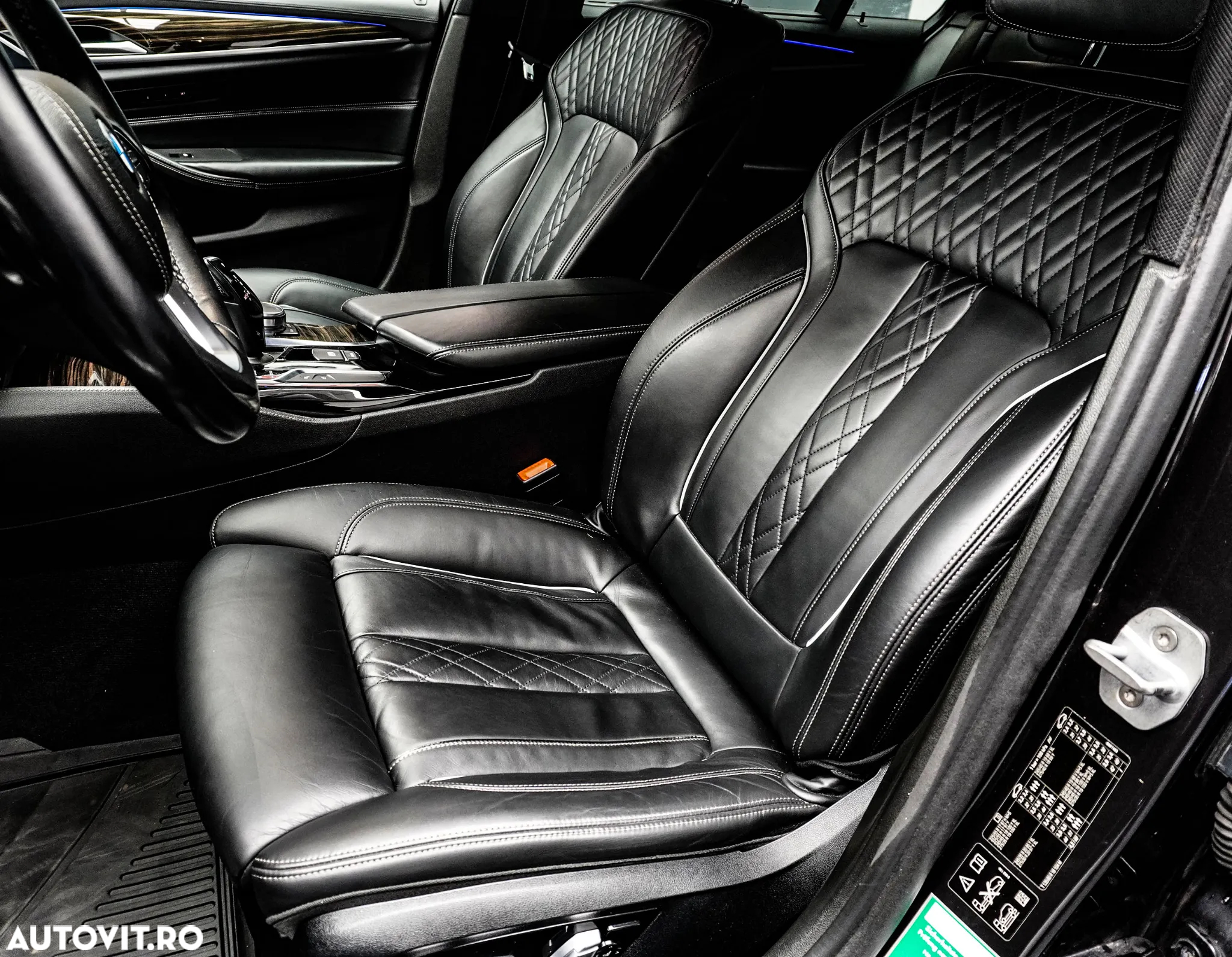 BMW Seria 5 540d xDrive AT - 14
