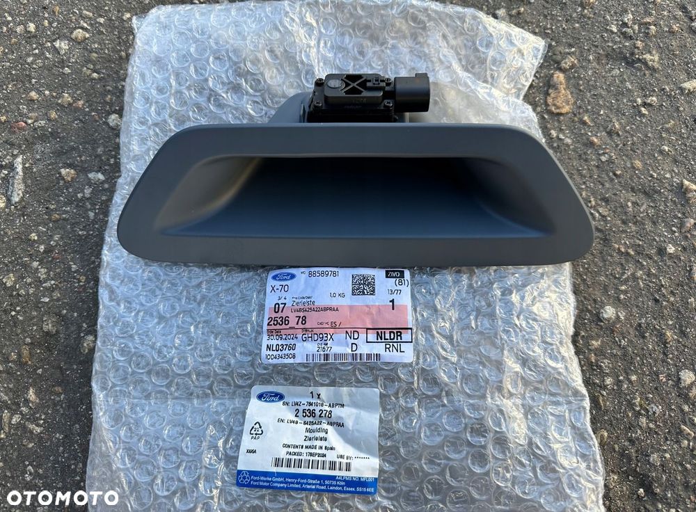 KLAMKA KLAPY BAGAŻNIKA FORD KUGA MK3 ESCAPE USA MIKROSTYK LV4B-S425A22-ABW - 1