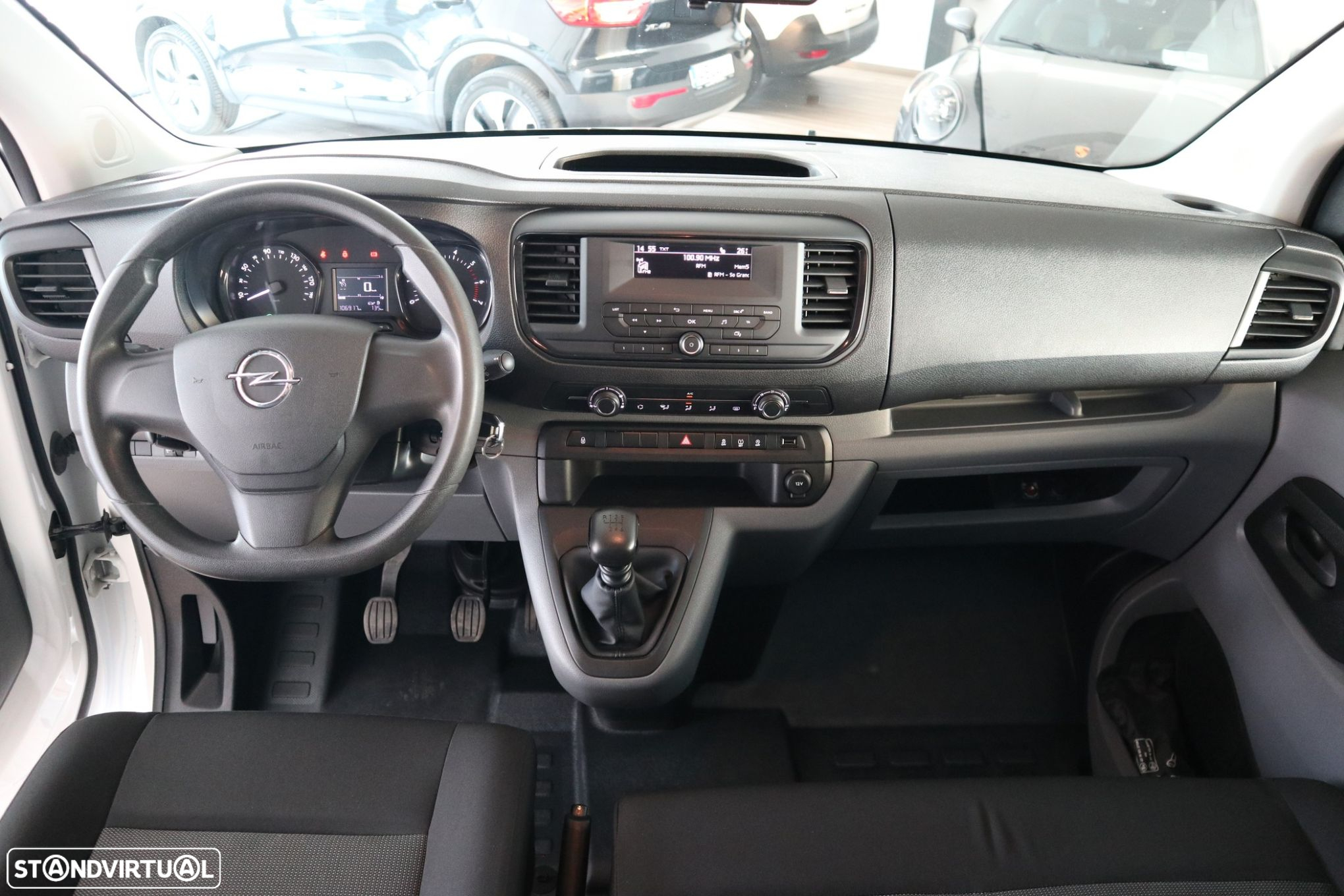 Opel Vivaro 1.5 CDTi L3H1 Essentia - 13