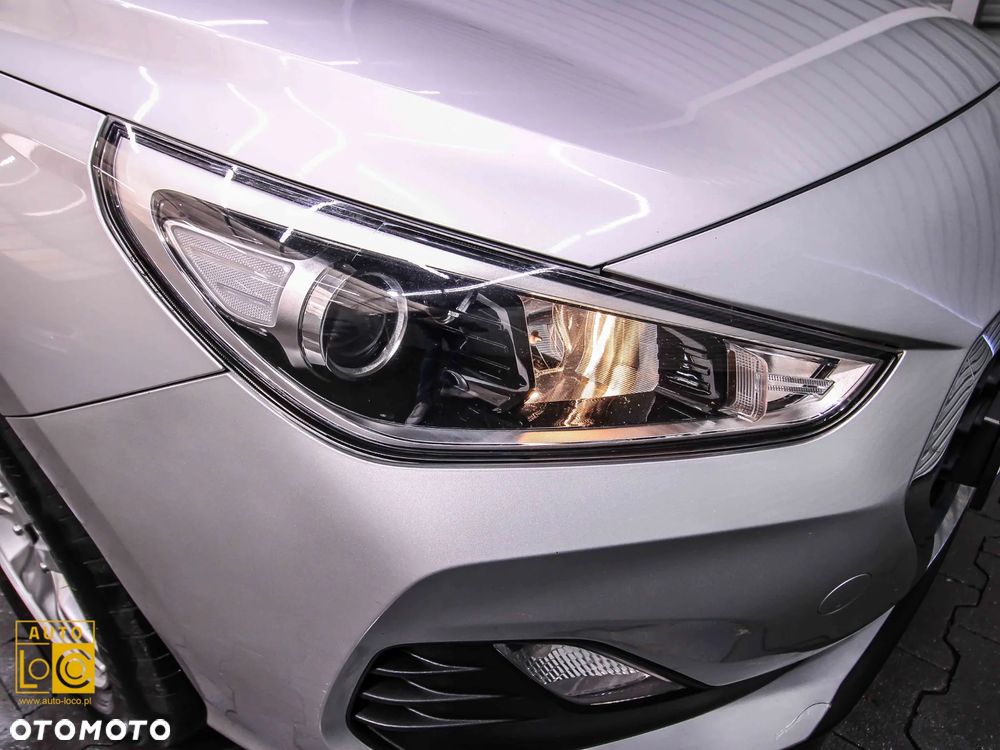 Hyundai i30 1.4 Comfort - 27