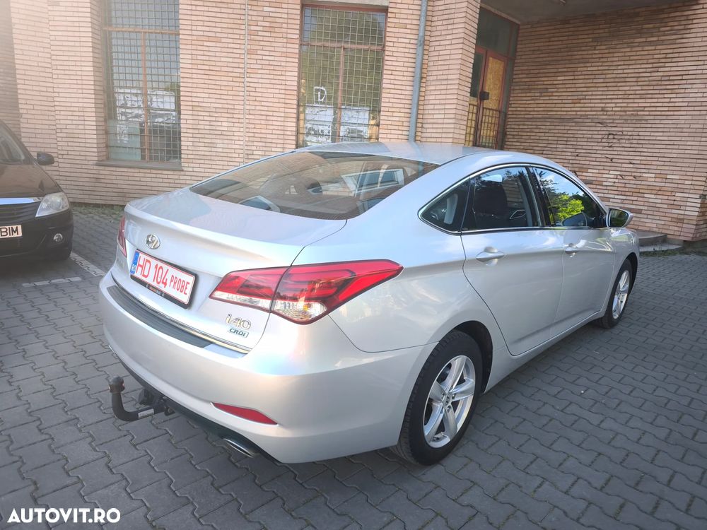 Hyundai i40 Kombi blue 1.7 CRDi Premium - 5