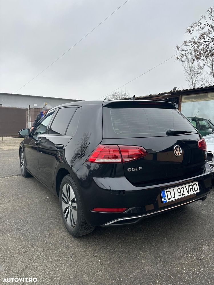 Volkswagen Golf 1.6 TDI DSG Highline - 28