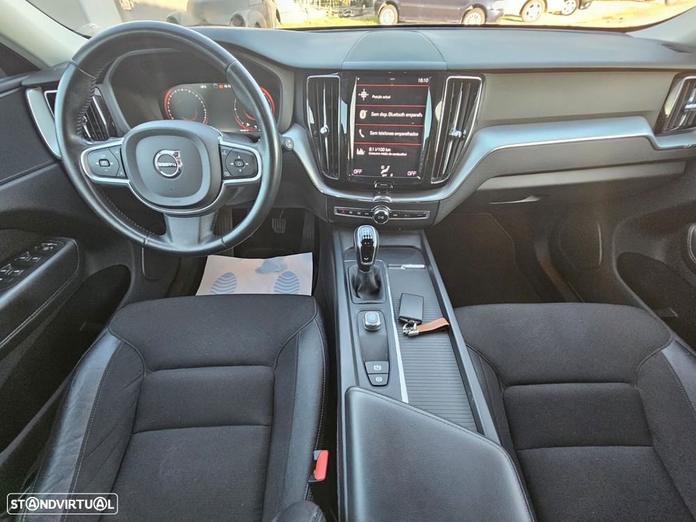 Volvo XC 60 2.0 D4 Momentum - 16