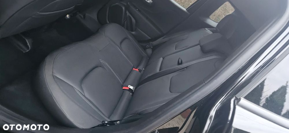 Jeep Renegade 1.5 GSE T4 48V e-Hybrid Automatik High Altitude - 16