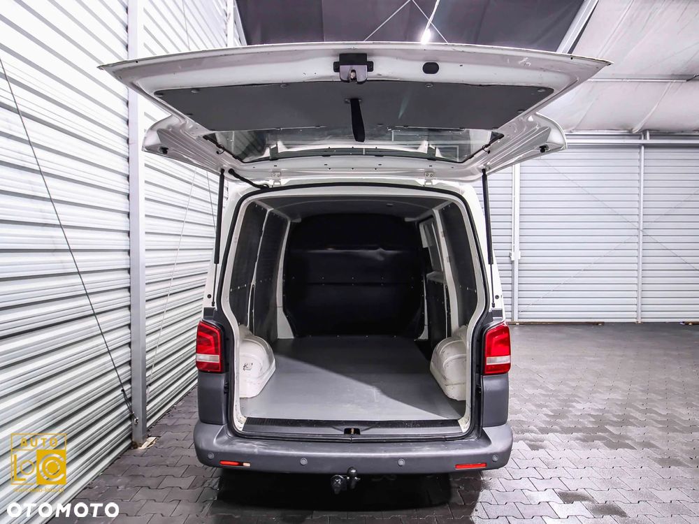 Volkswagen TRANSPORTER T5 FURGON - 11