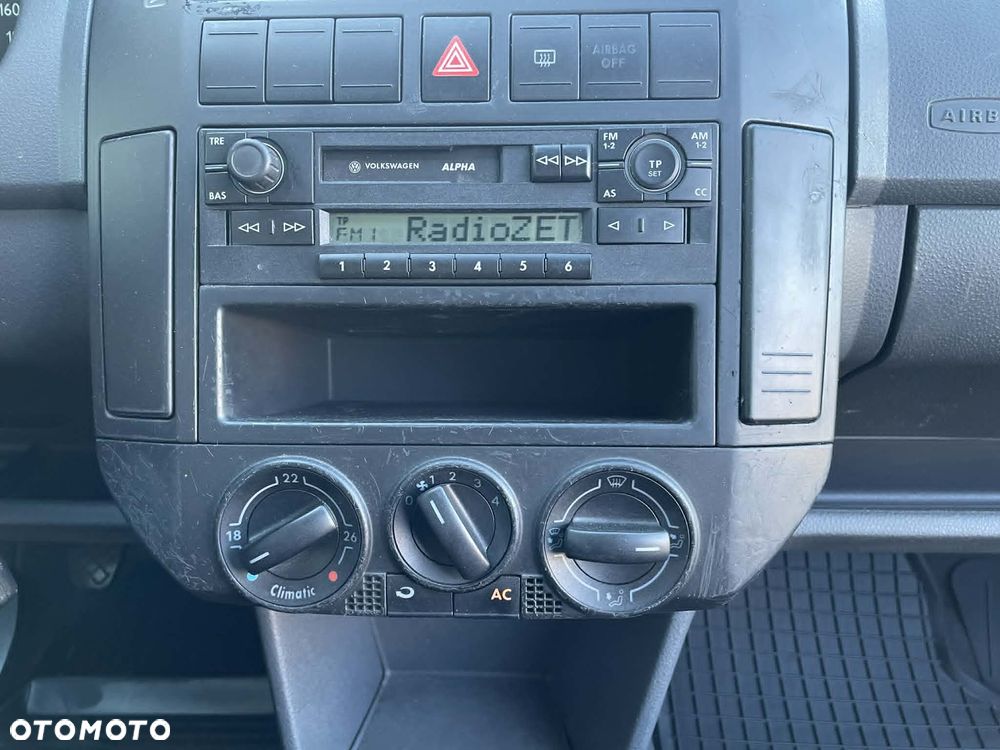 Volkswagen Polo 1.4 16V Special - 7