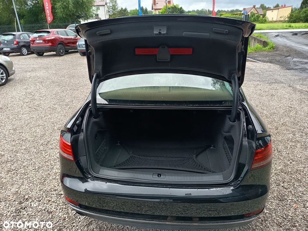 Audi A4 Limousine 1.4 TFSI S tronic sport - 34