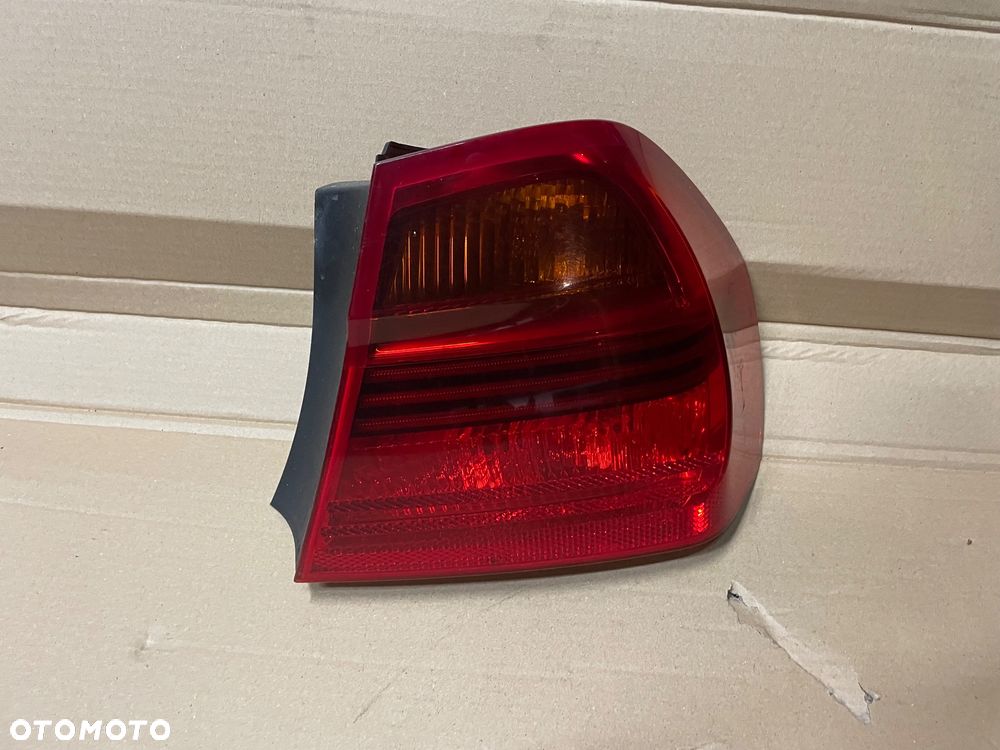 6937458 lampa tył tylna prawa sedan bmw 3 e90