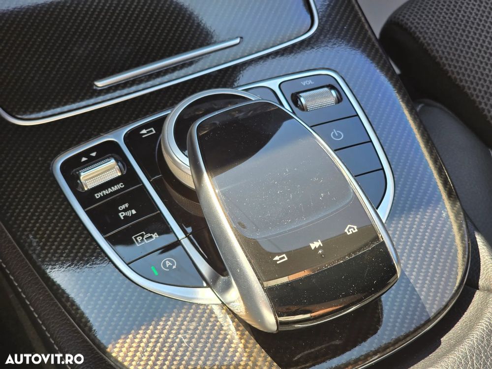 Mercedes-Benz E - 31