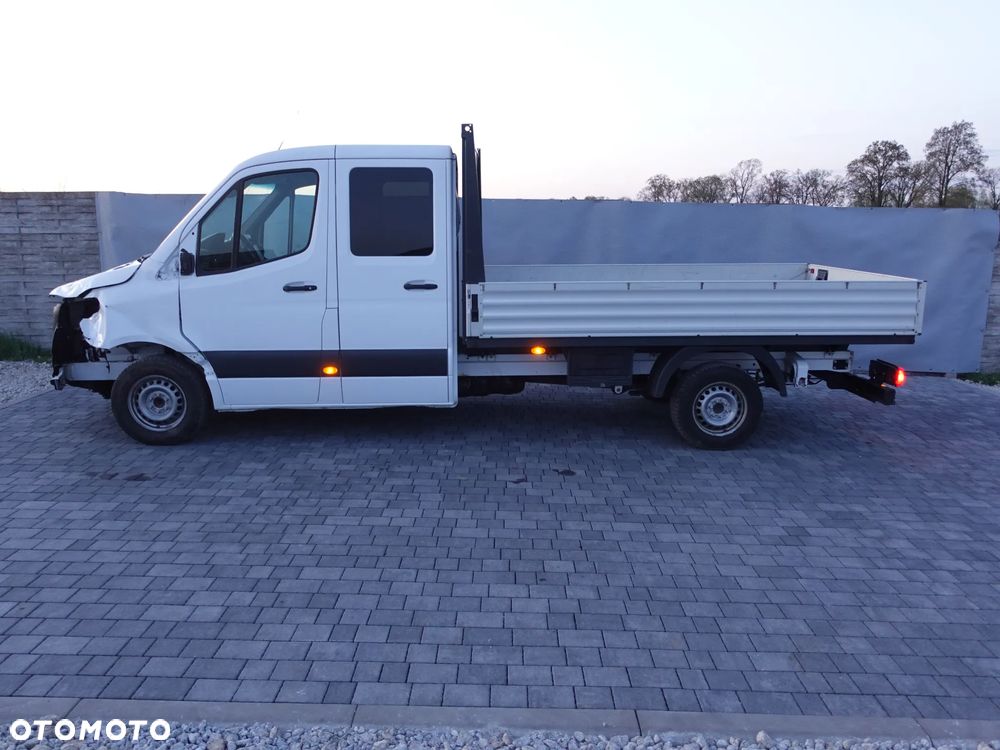 Mercedes-Benz SPRINTER - 2