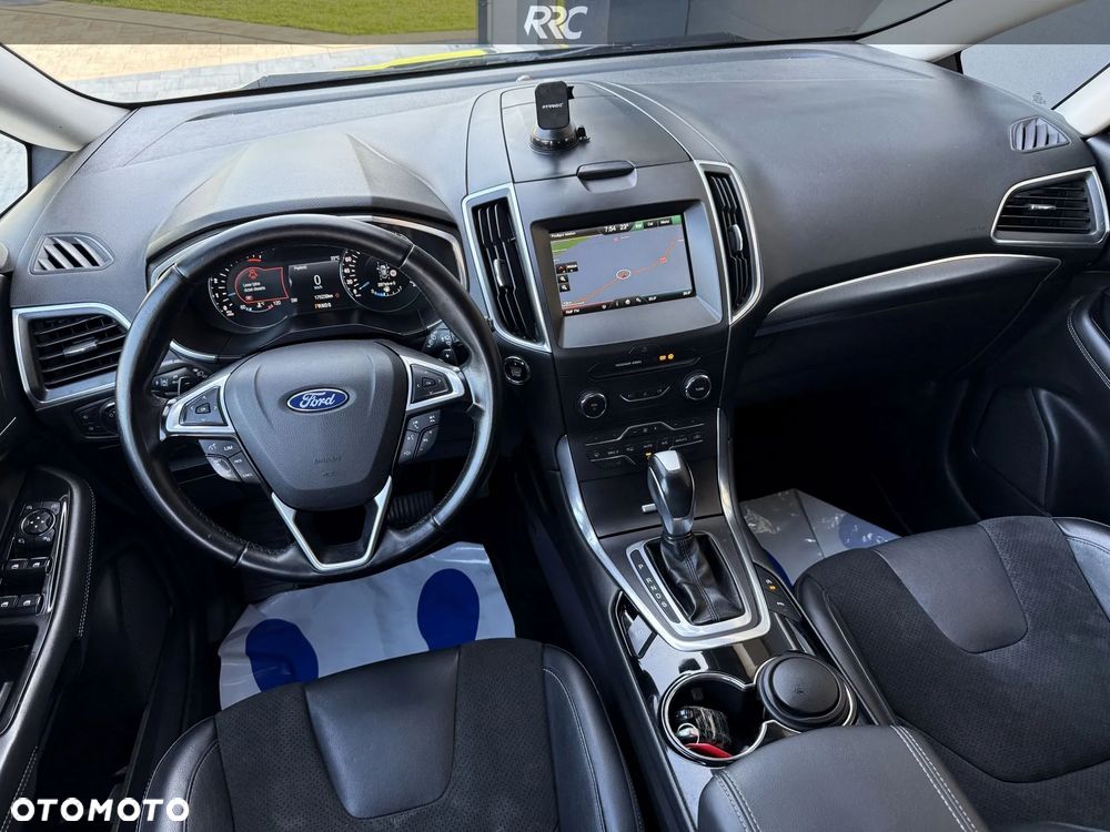 Ford S-Max 2.0 TDCi Titanium PowerShift - 21