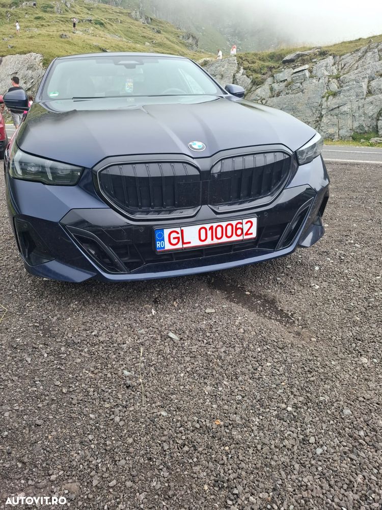 BMW Seria 5 520d xDrive AT MHEV - 10