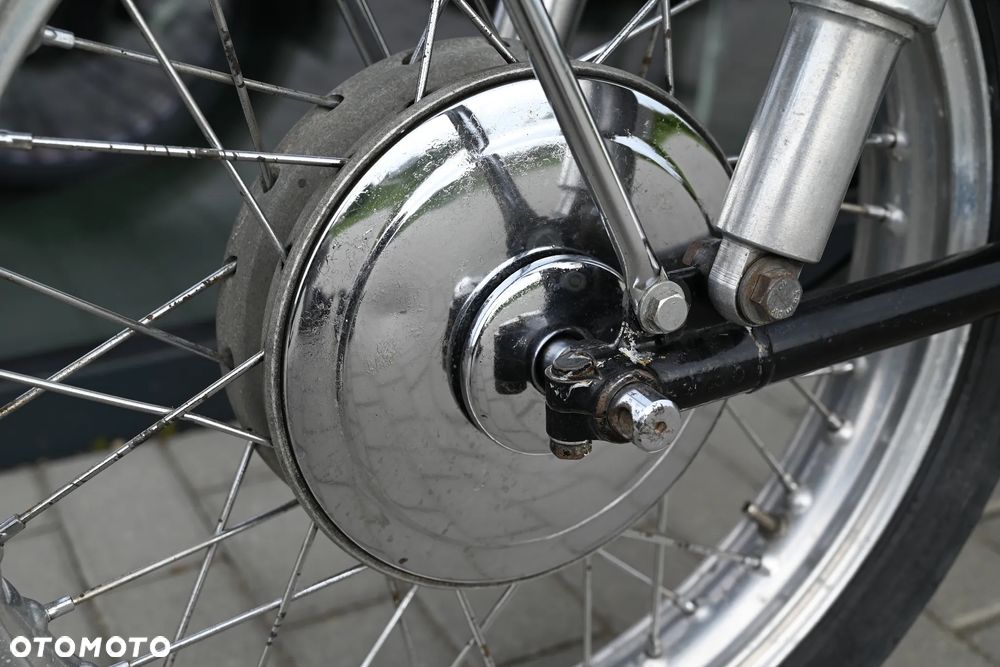 BMW R - 16