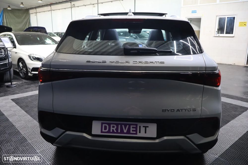 BYD Atto 3 Comfort - 11