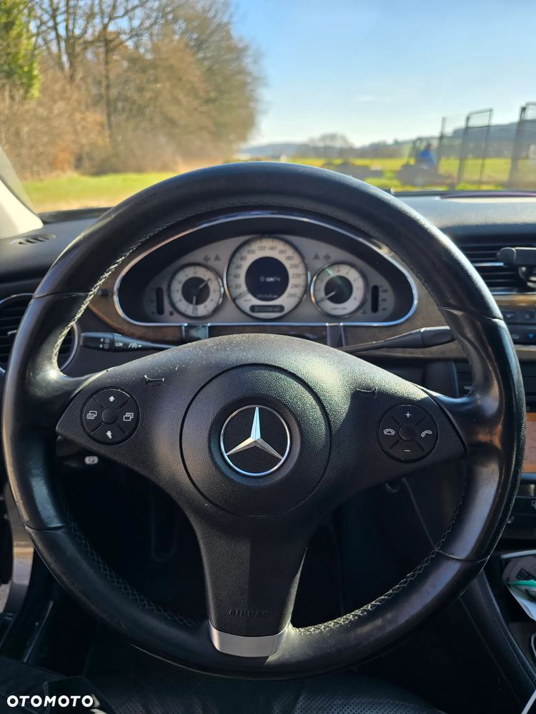 Mercedes-Benz CLS 350 CGI - 32