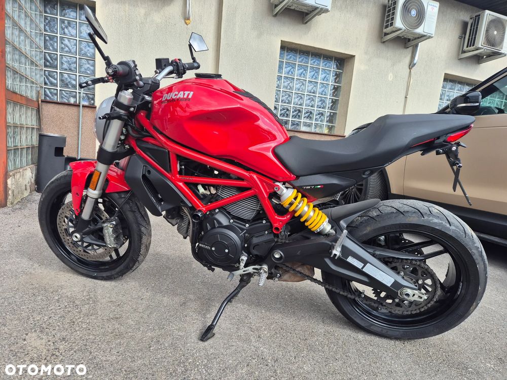 Ducati Monster - 5