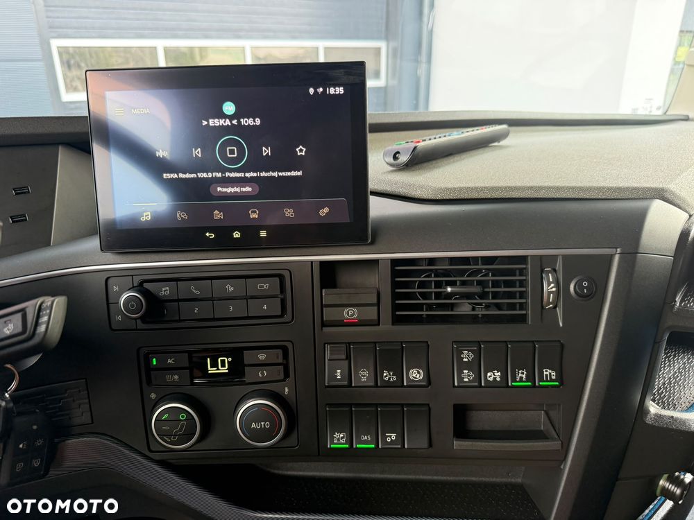 Volvo FH500/EURO6//METALIK/FULL LED/NAVI/KLIMA.POSTOJOWA/SPROWADZONY - 32
