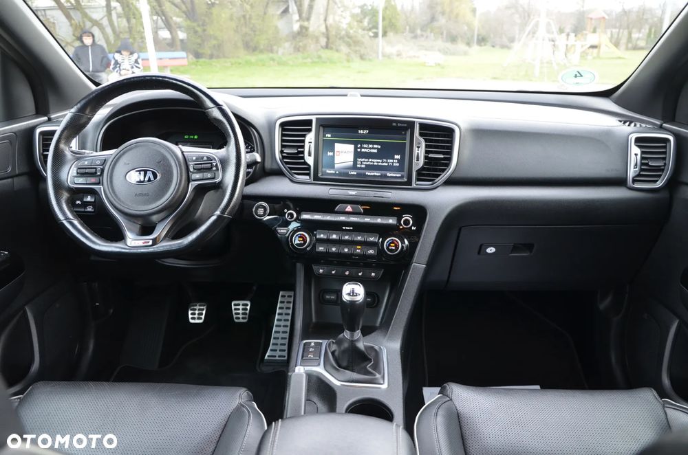 Kia Sportage 2,0 CRDI AWD GT Line - 28