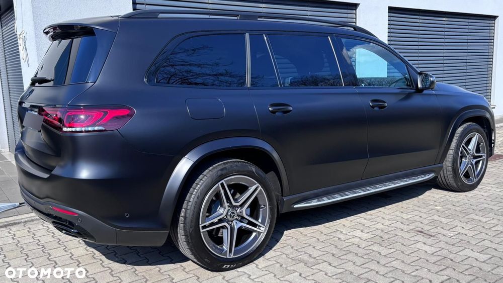 Mercedes-Benz GLS - 21