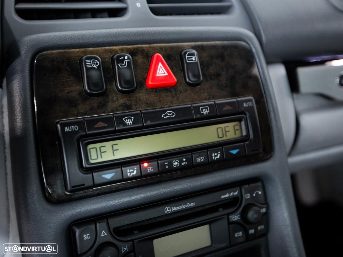 Mercedes-Benz CLK 200 - 12