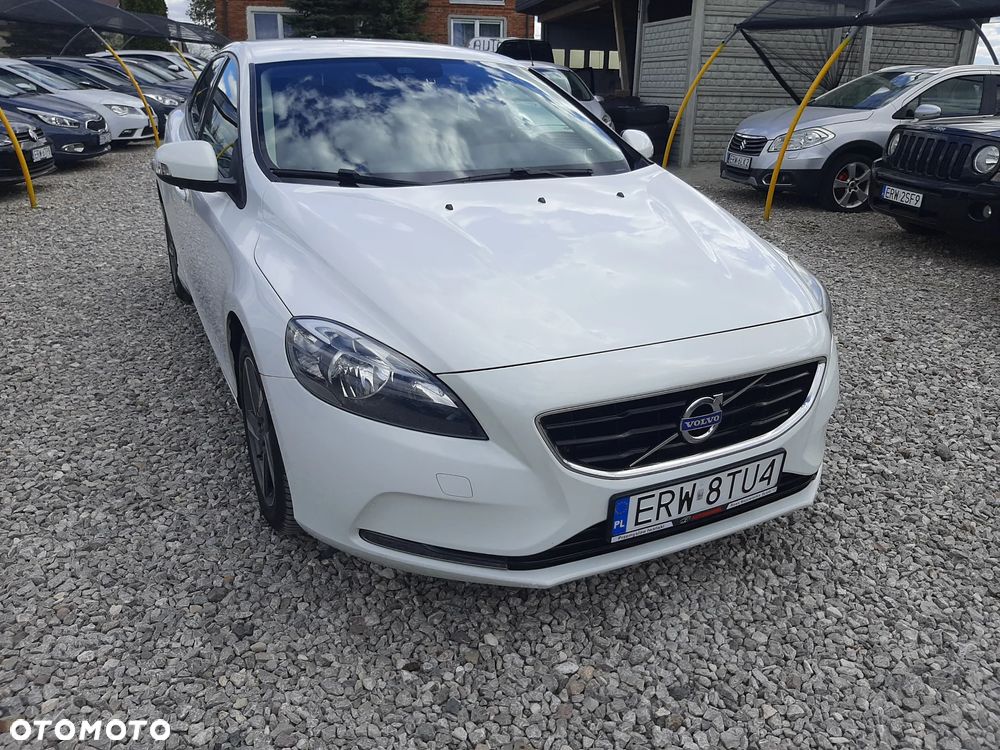 Volvo V40 D2 Momentum - 5
