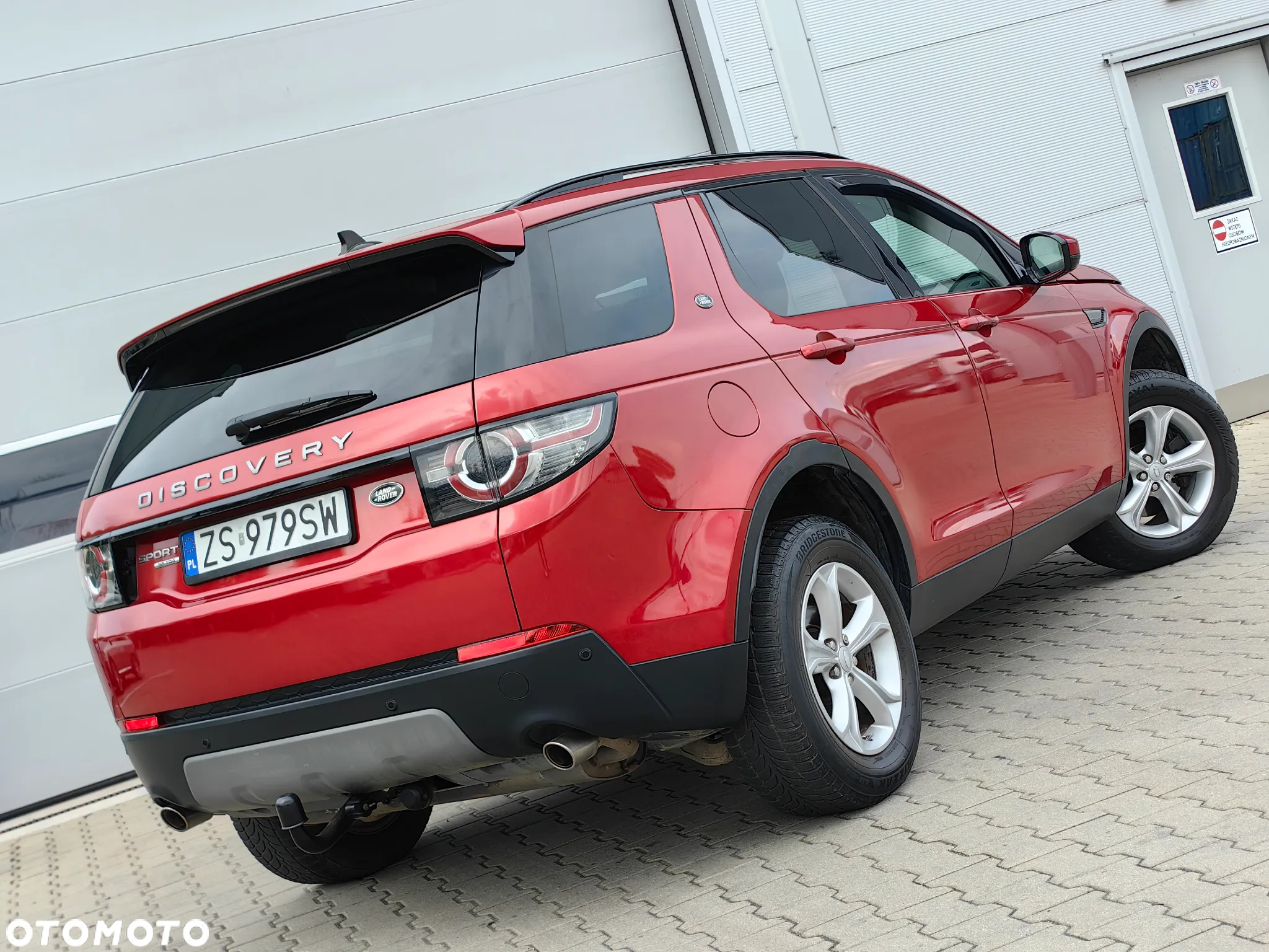 Land Rover Discovery Sport 2.0 TD4 HSE Luxury - 32