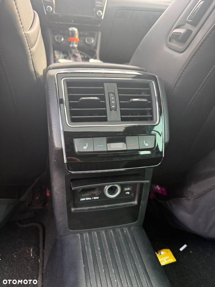 Skoda Superb 2.0 TSI 4x4 Sportline DSG - 11