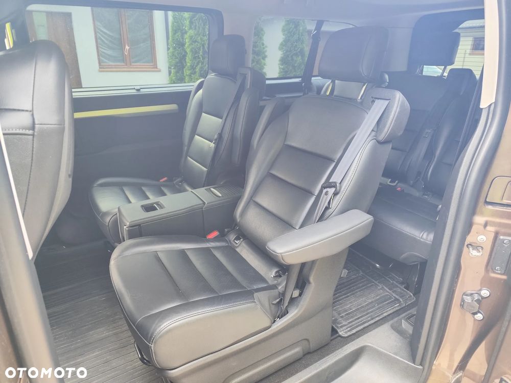 Toyota ProAce Kombi 2.0 D-4D Long 2,8t - 8