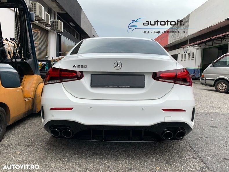 Difuzor bara spate Mercedes A-Class V177 (2018+) Black Look - 2