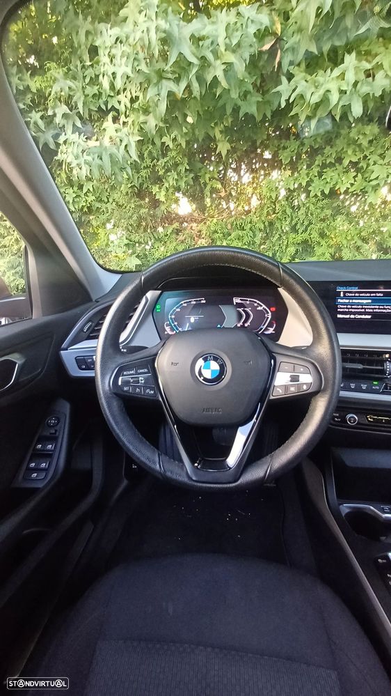 BMW 118 i Line Sport Auto - 11