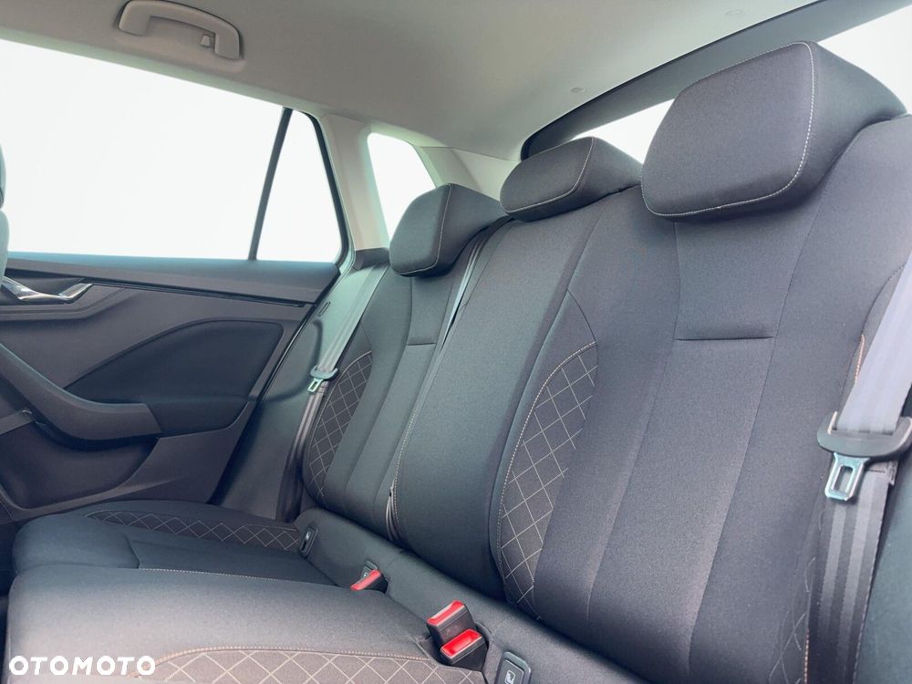 Skoda Kamiq 1.0 TSI Ambition - 14