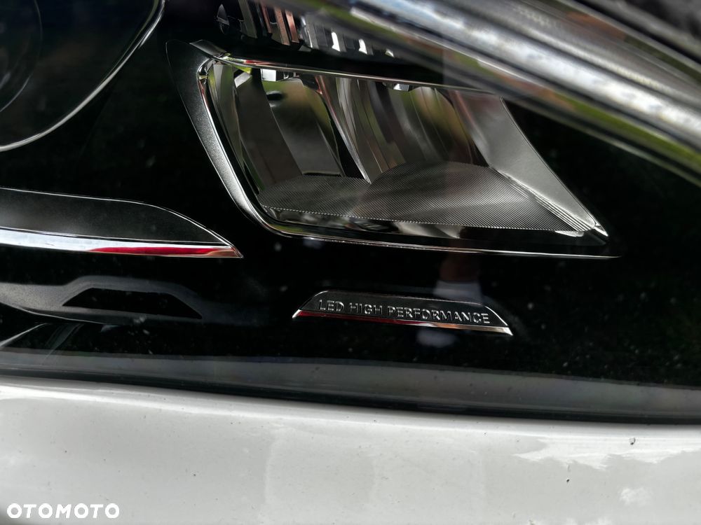 Mercedes-Benz CLA 250 4-Matic - 14