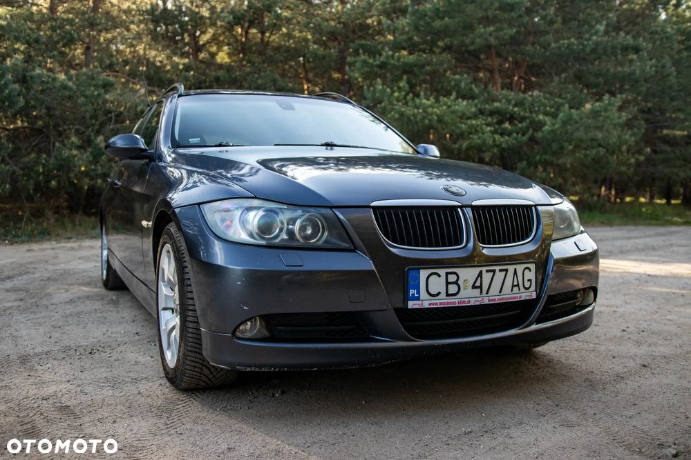 BMW Seria 3 320d - 4