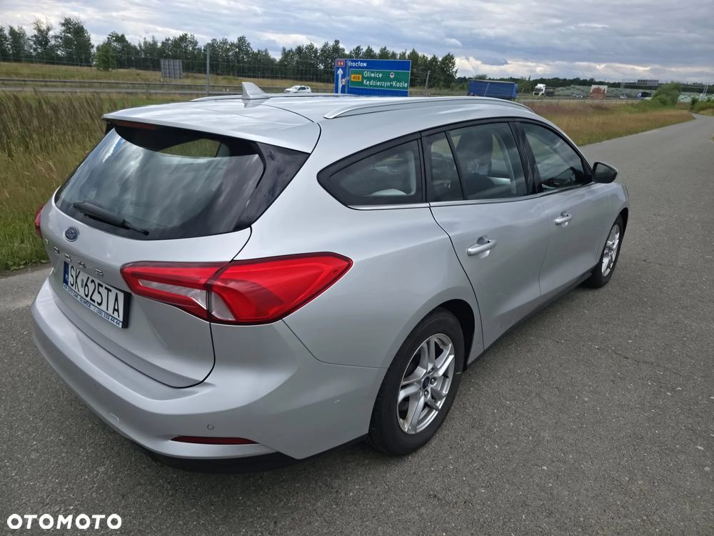 Ford Focus 1.5 EcoBlue Connected - 5