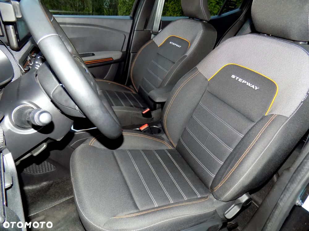 Dacia Sandero Stepway - 12
