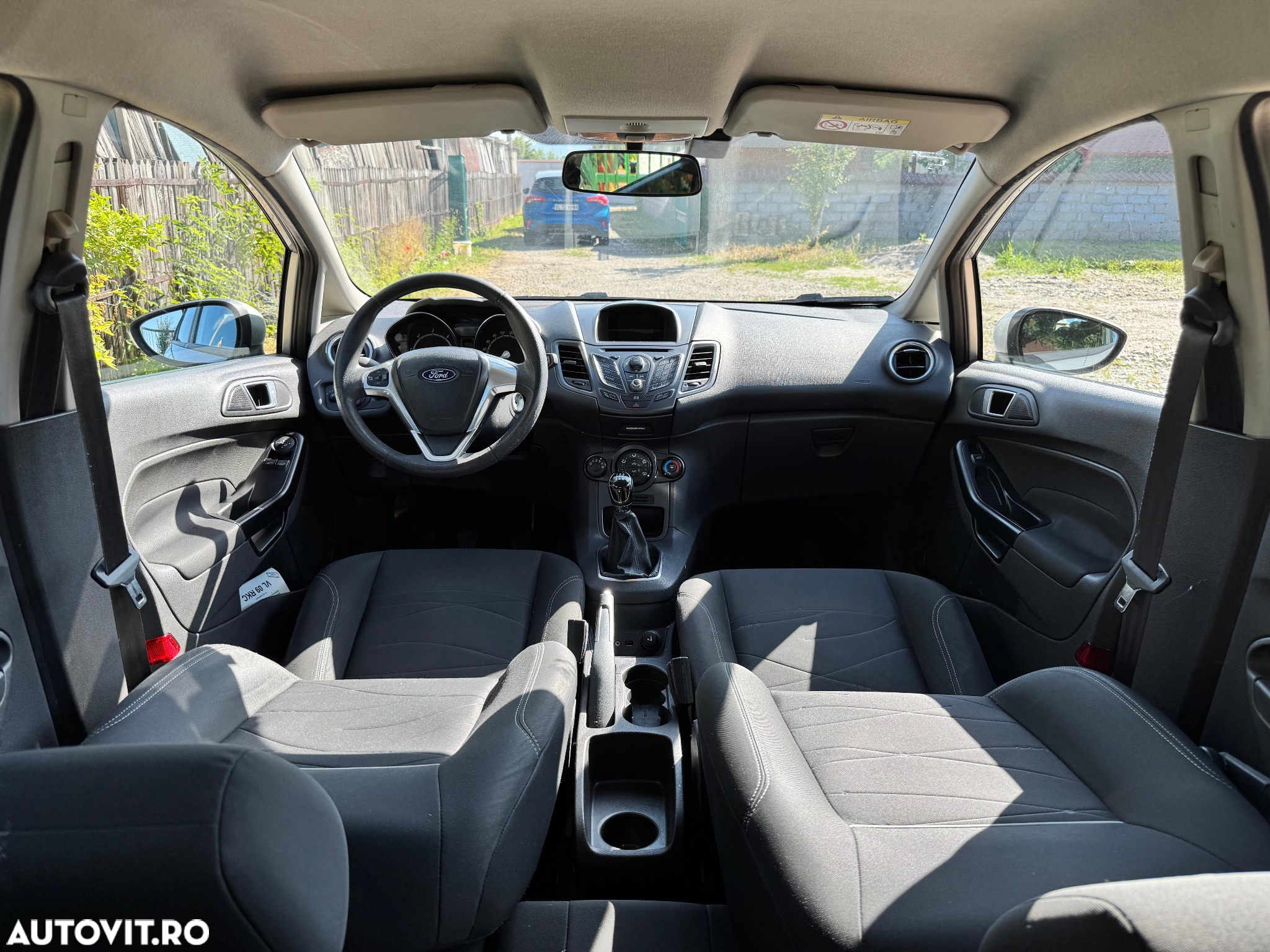Ford Fiesta 1.5 TDCi DPF Trend - 4