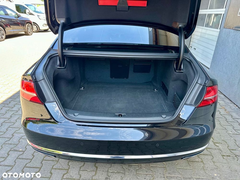 Audi A8 3.0 TDI Quattro - 32
