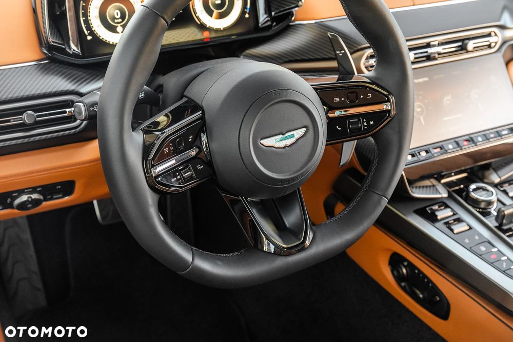 Aston Martin Vanquish - 19