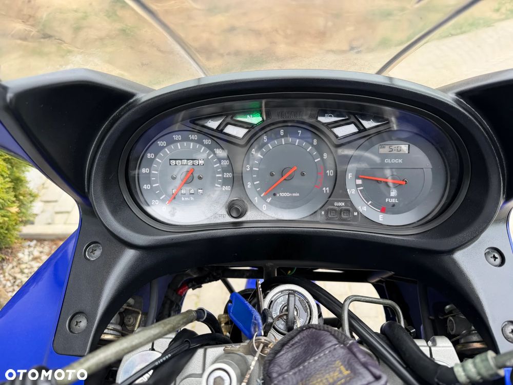 Yamaha XJ - 24